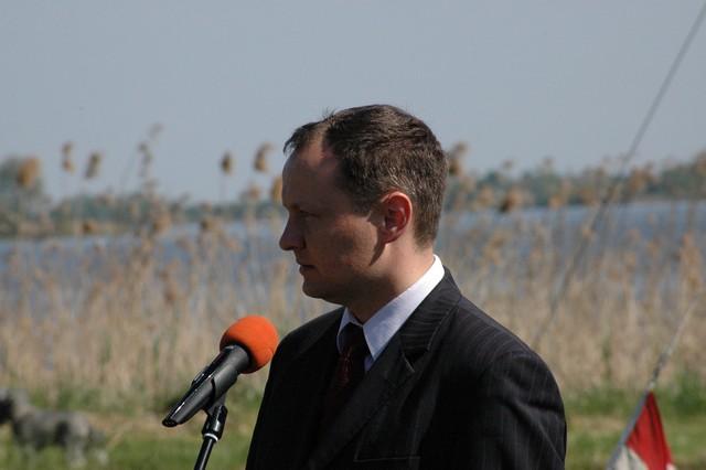 tn_DSC_2011.JPG